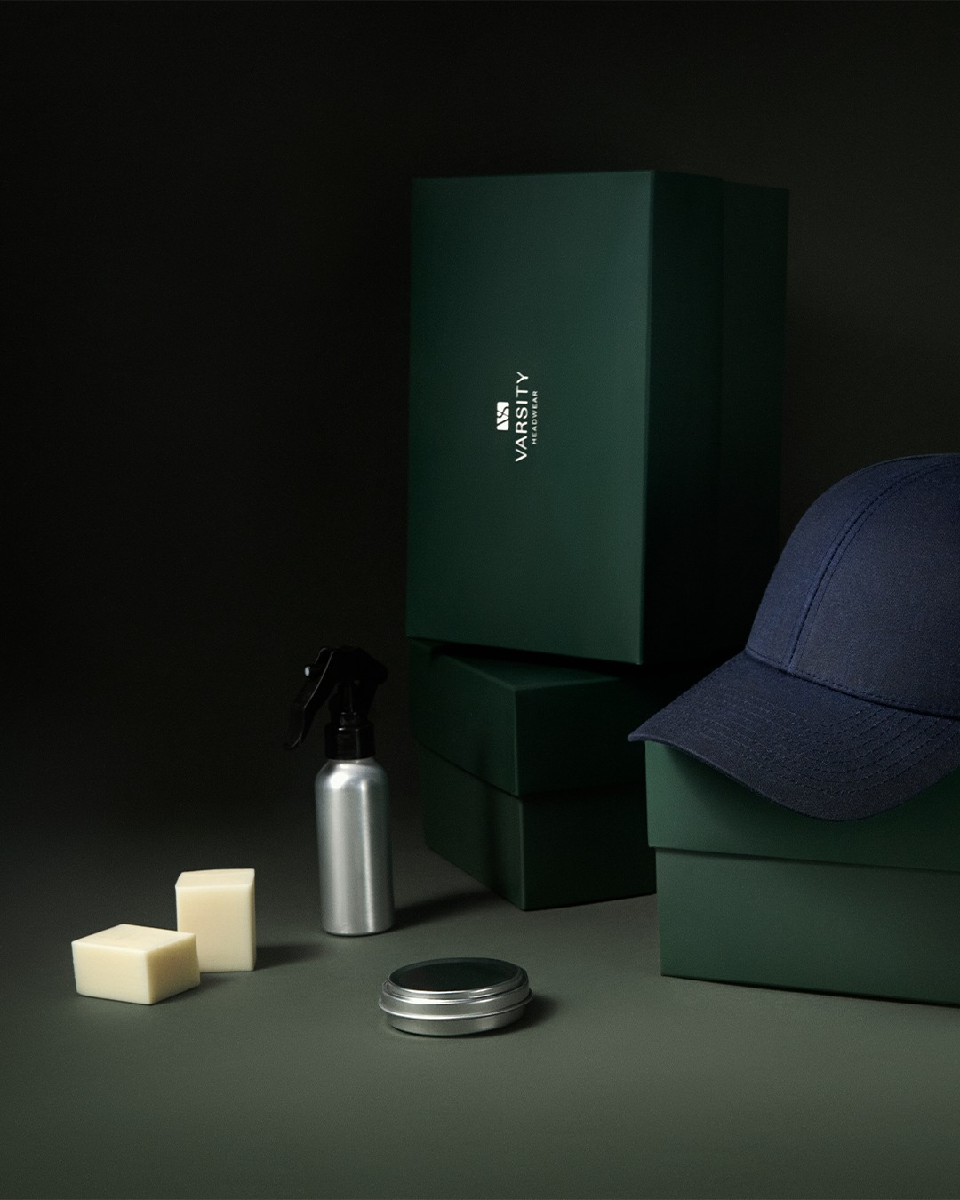 Case: Emballasje for Varsity Headwear